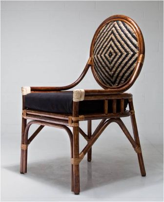 Picture of VERSATILE CHAIR ( natural & Black)